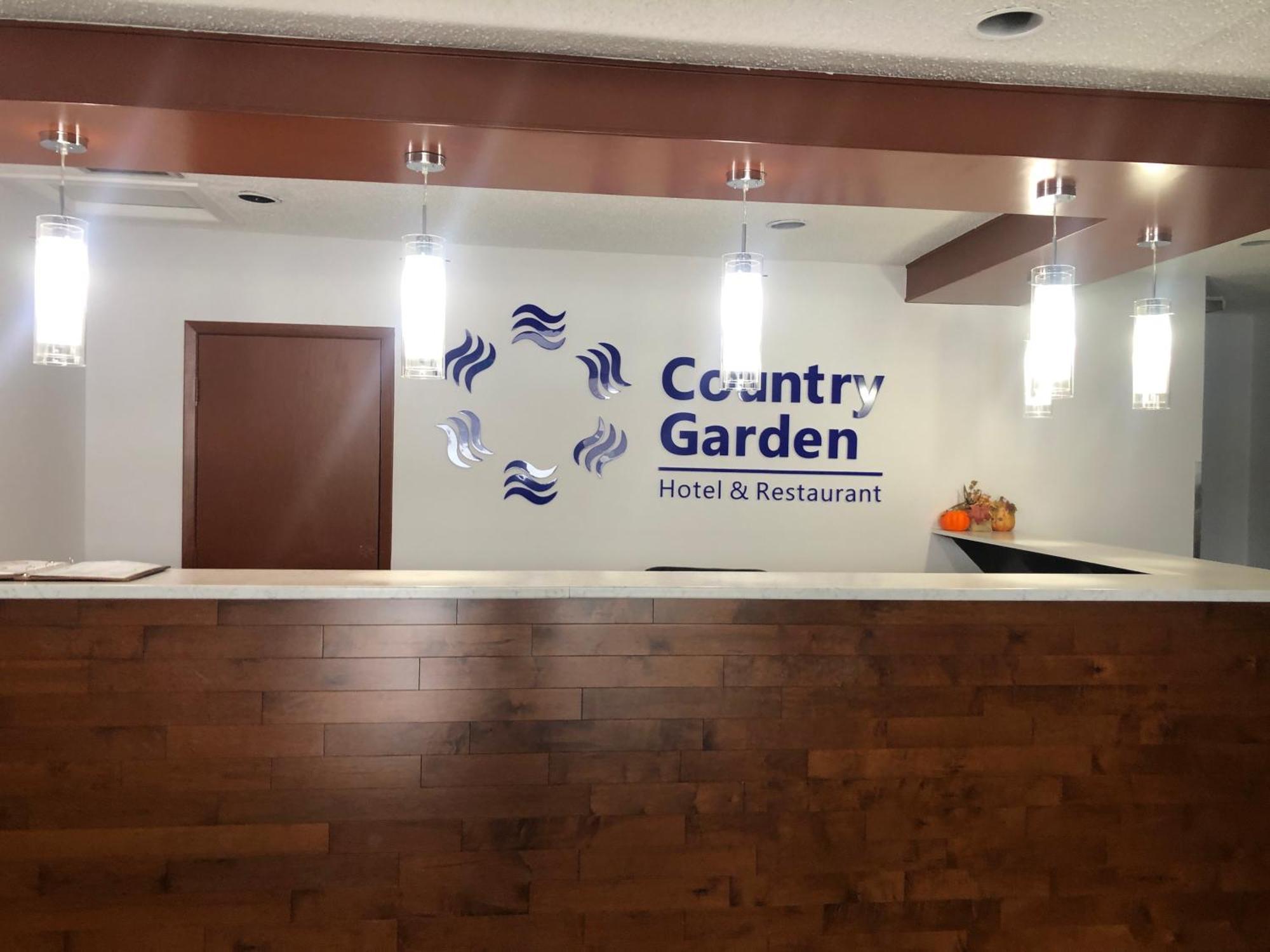 Country Garden Inn & Restaurant Smoky Lake Bagian luar foto